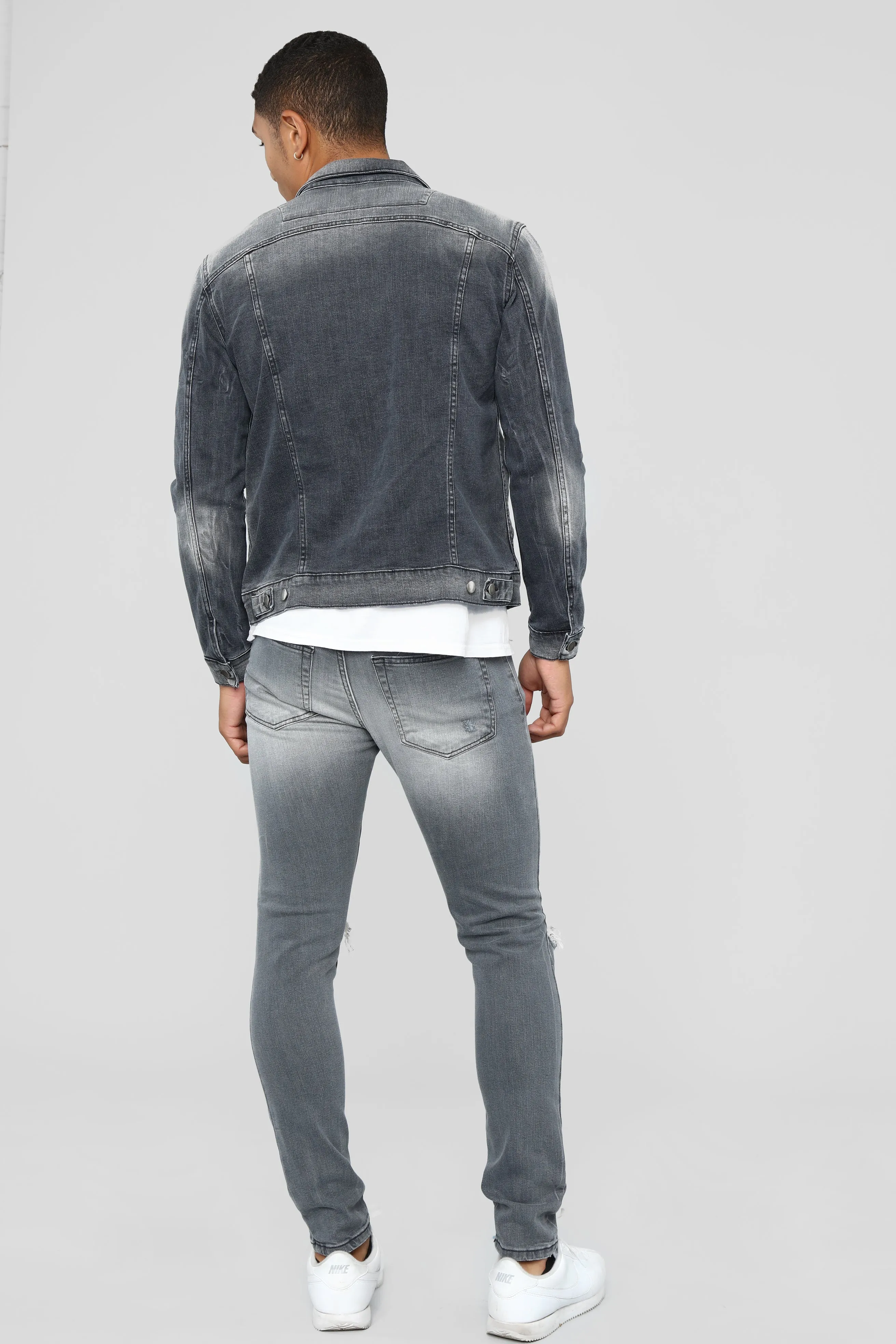 Asphalt Blown Out Knee Skinny Jeans - Grey
