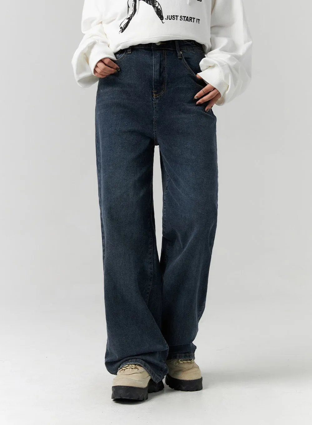 Dark Wash Wide-Leg Jeans CS314