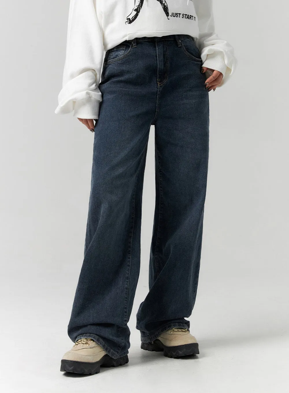 Dark Wash Wide-Leg Jeans CS314
