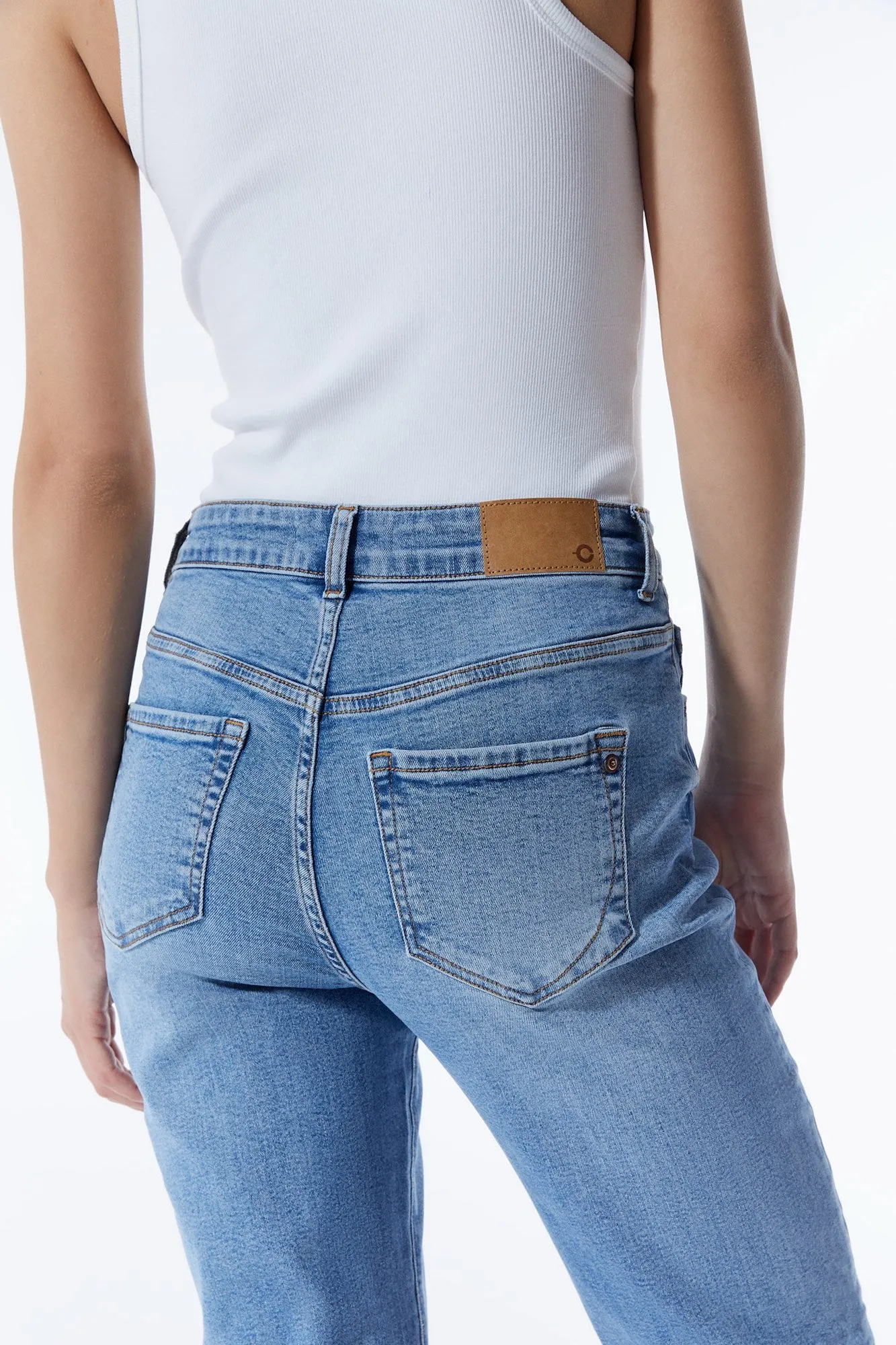 Kylie Mid Waist 5 Pocket Jeans Light Blue