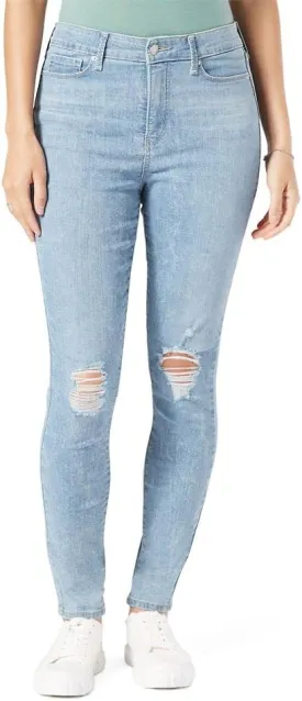 Levi Strauss Signature Gold Women's Totally Shaping High Rise Skinny Jeans (Standard and Plus)